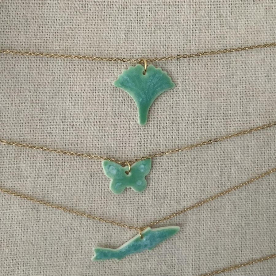 COLLIER PORCELAINE